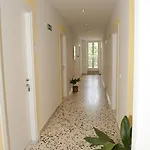Venere Отель Ашеа