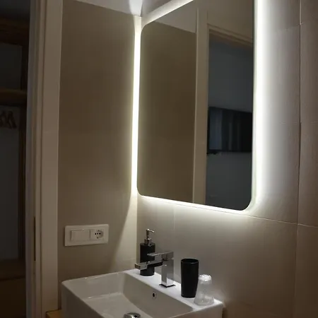 Venere Hotel 3*
